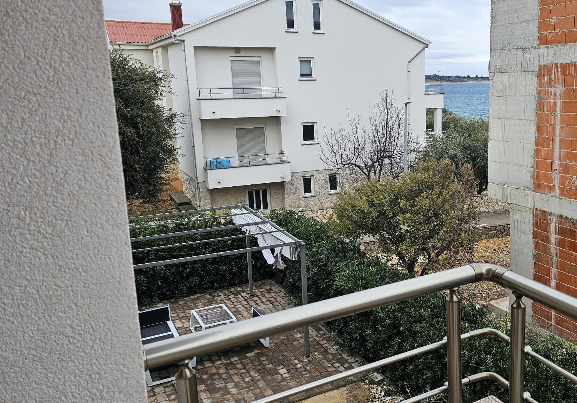 Apartment Traversa Новаля Екстериор снимка